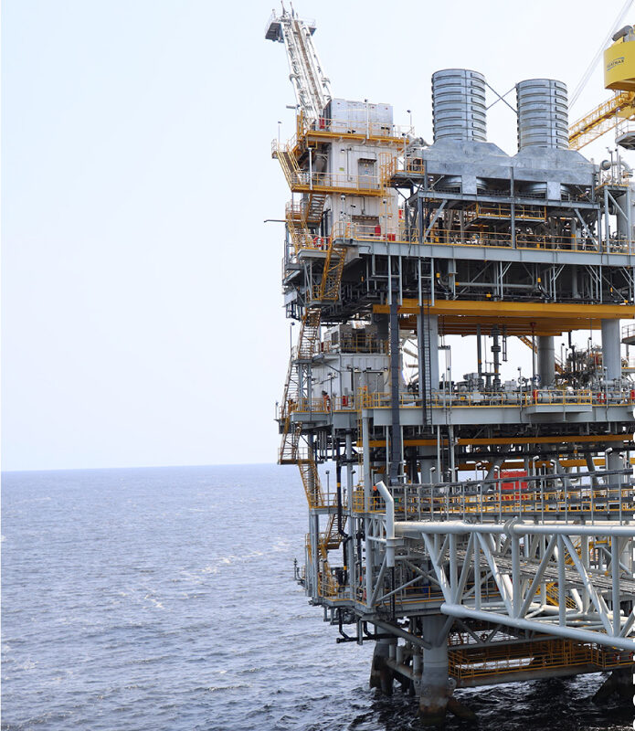 Angola anuncia descoberta nova descoberta de petróleo e gás condensado