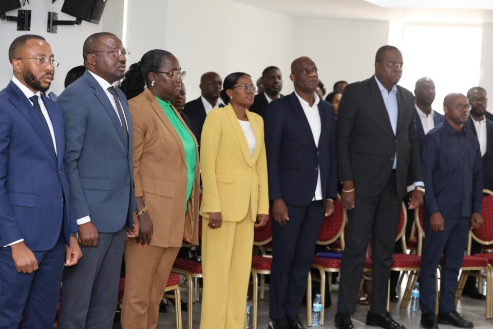 Administradores de vários municípios da província de Luanda