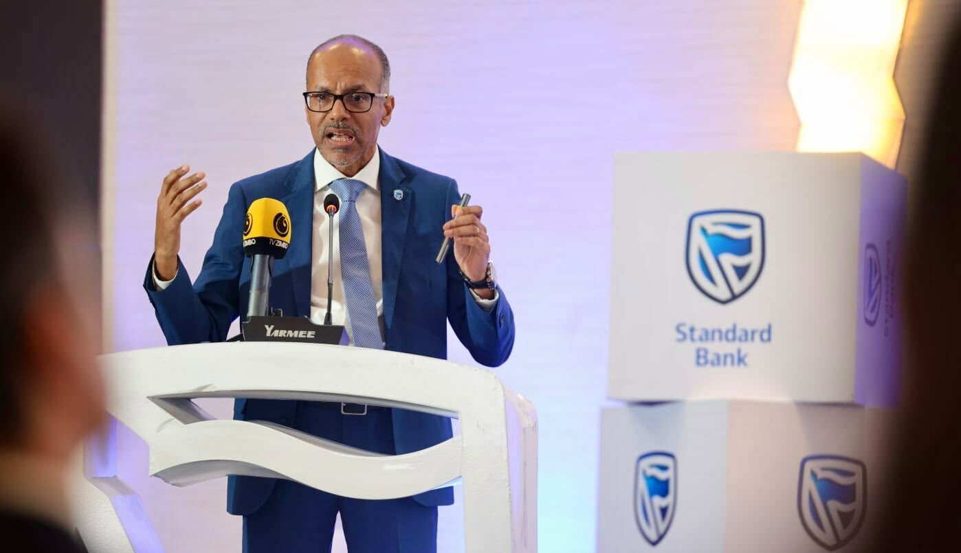 Angola tem grandes necessidades de financiamento, diz Fáusio Mussá