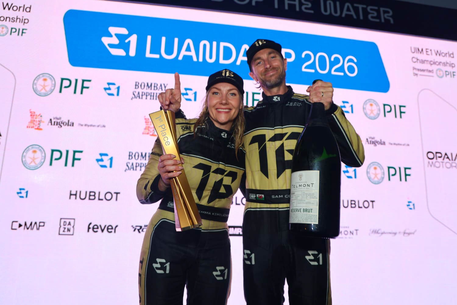 team-brady-vence-em-luanda-e-reforca-lideranca-do-mundial-e1