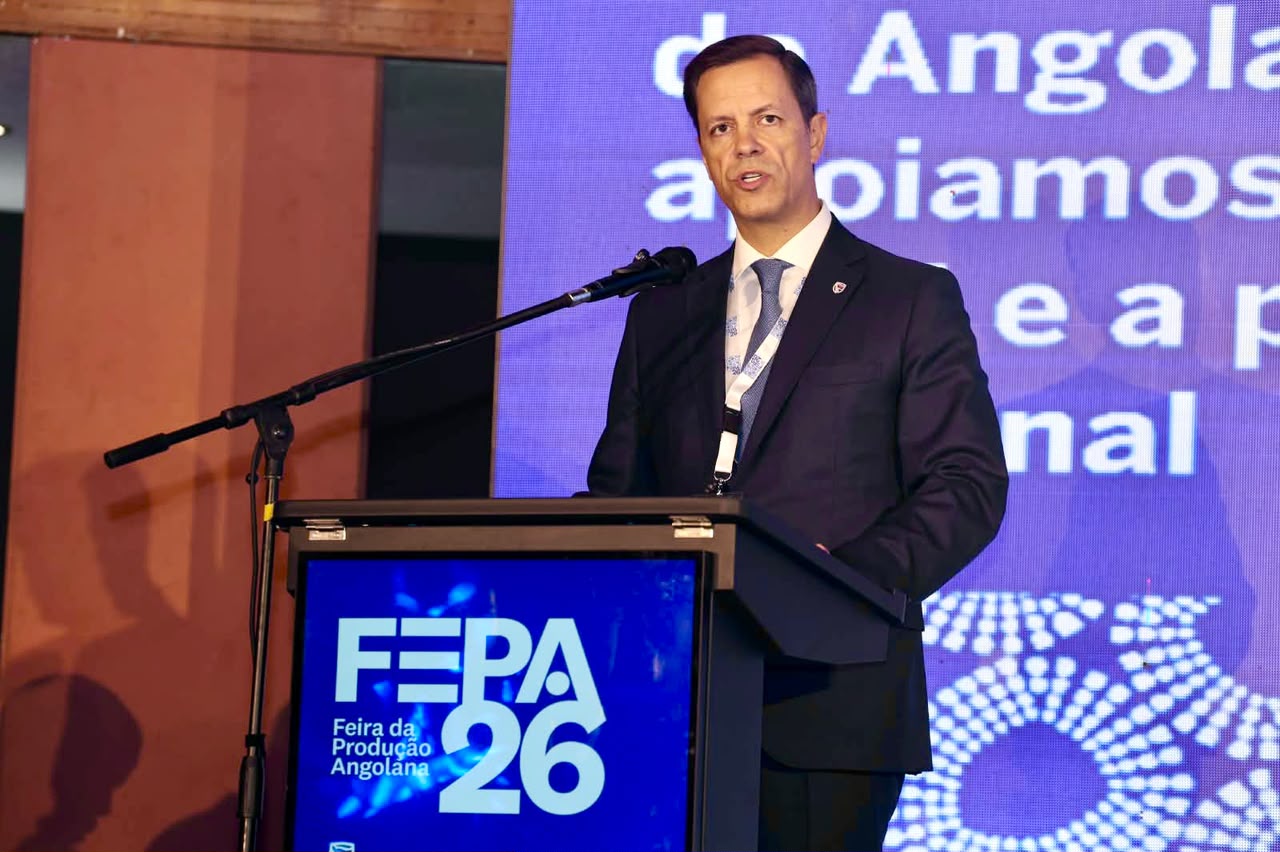 Standard Bank Angola defende crédito orientado para a produção nacional