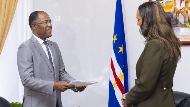Governo entrega Programa para a XI Legislatura e reafirma compromisso com um “Cabo Verde para Todos”